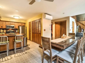 Lake Harmony Resort Home w/ Deck + Fire Pit!