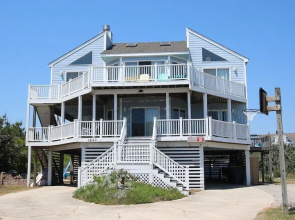 Caspies by the Sea 1240 - 6 Br Home