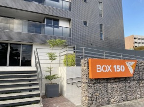 Bela Hospedagem - Lindo flat no Box 150