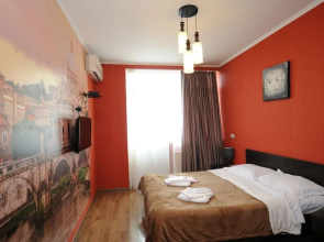 Hotel White