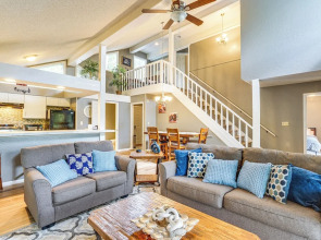 Margaritaville Lake Resort Home 1 Mi to Marina!