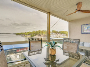Osage Beach Condo Near Hiking & Shopping!