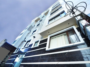 OYO Townhouse 561 Hotel Hollywood Heights