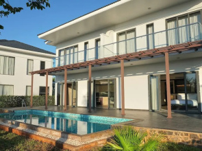 Emerald Ho Tram Resort