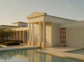 Amanzoe