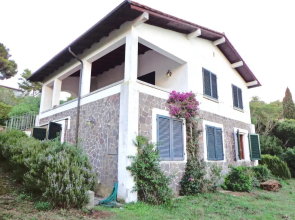 Villa With Garden and Terrace for 8 pax