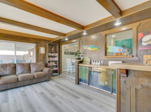 1 Mi to Town: Lake Havasu Home w/ Heated Pool