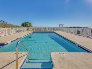 Walk to Shore: Ocean Isle Beach Resort-style Condo