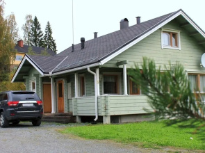 Nuppulanranta cottage by lake