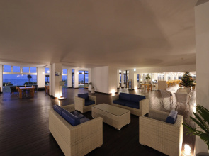 EN RESORT Kumejima EEF Beach Hotel