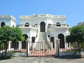Kumaon Plaza