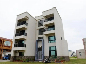 Longman Villa