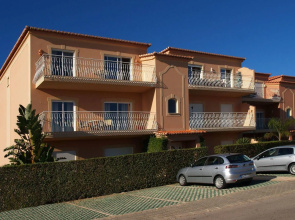 Oasis Parque Country Club