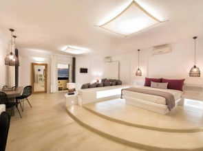 Anna Platanou Suites