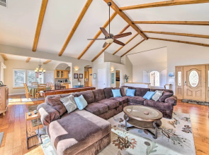 Mountain Gem w/ Game Room, 5 Mi to Lake Arrowhead!
