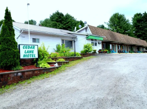 Cedar Lane Motel