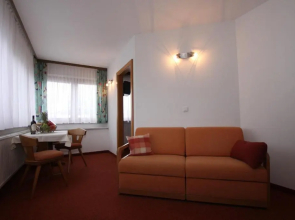Hotel Garni Tirol