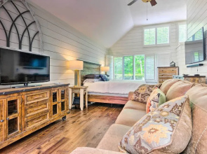 Elegant Sapphire Valley Studio w/ Resort Amenities