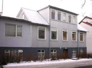 Moon Apartments