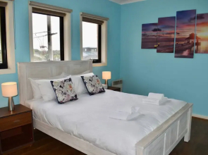 3 Bedroom Getaway in Trendy Thornbury