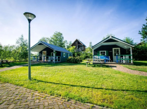 Chalet With Dishwasher, in Natural Environment