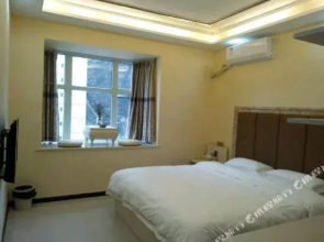 Zunyi Junyue Express Hotel