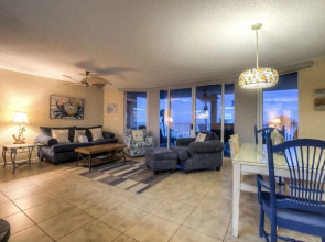 Long Beach Resort by ZIA VR