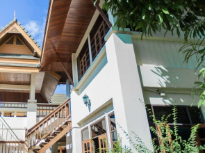 Chalong Beach Hotel Phuket