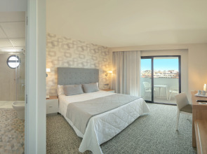 Hotel RH Corona del Mar