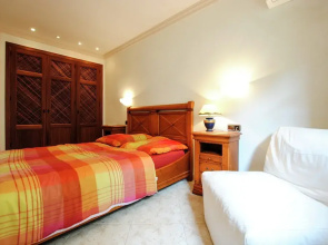 Villa in Canyamel With Bay Views and Pool