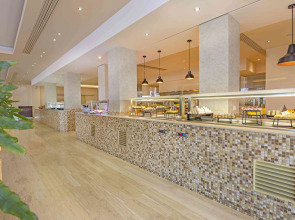 Kresten Royal Euphoria Resort