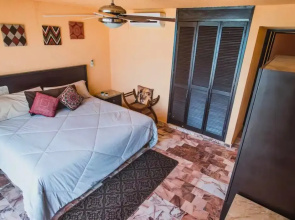 2 Bedrooms Ocean View Condo