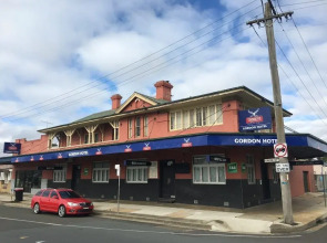 Gordon Hotel
