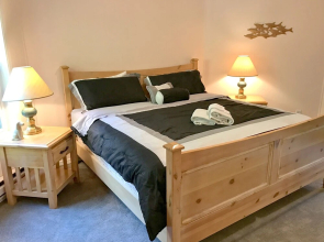 Snowline Cabin 13 - An Architectural Gem Pet Friendly With Wi-fi