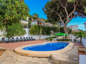 Pedro - two story holiday home villa in El Portet