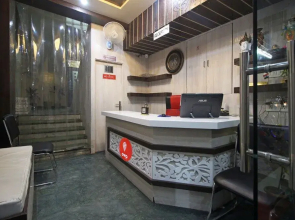 Simran Palace Hotel by OYO Rooms