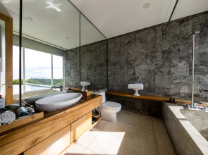 Отель Hideaway Villas Bali Uluwatu by Kanaan Hospitality