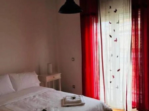 Urban Chic Apartment -120sqm