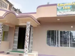 Emarald Inn