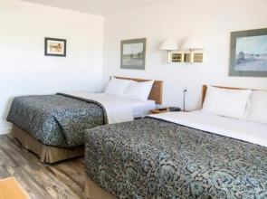 Riverwood Inn Hotel Grand Kitchenette Suite
