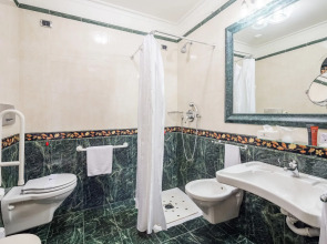 Grand Visconti Palace