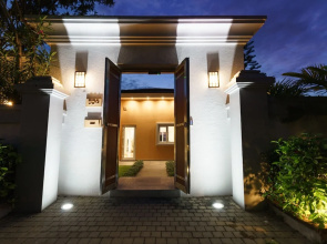 Luxury Pool Villa 604