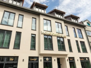 Central Hotel & Lounge Adult Only