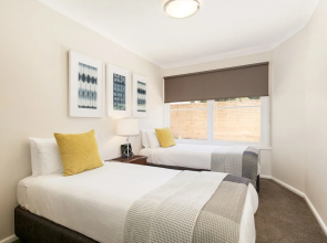 Boutique Stays - Sandy Breeze 1