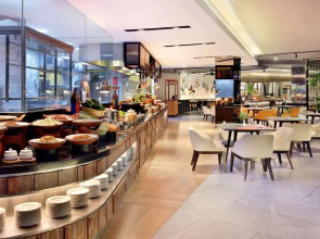 Отель Grand Mercure Bali Seminyak