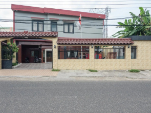 RedDoorz Syariah near Taman Rimba Zoo Jambi