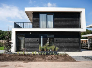 Water Villa With Garden and Jetty Near Harderwijk