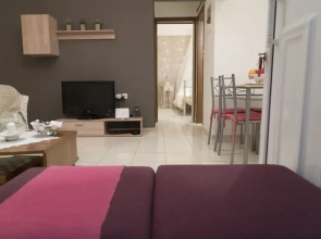 Sofia's Residence by Checkin