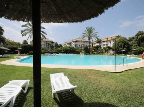 Apartment With In Marbella With Pool Access Enclosed Gard