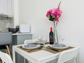 Pink Flamingo 1-BR apartment in Larnaca